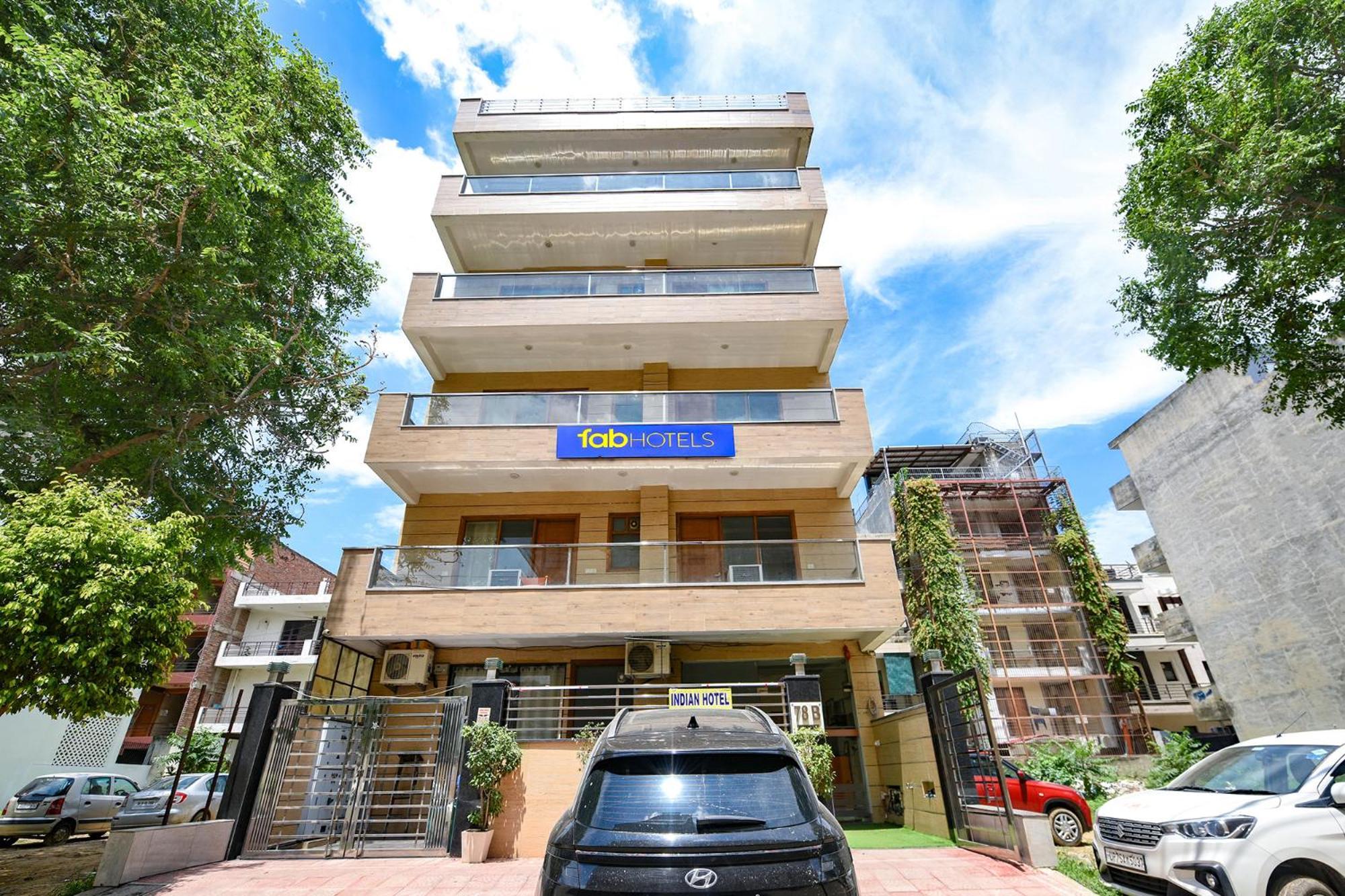 FabHotel Rainam Gurgaon Exterior foto