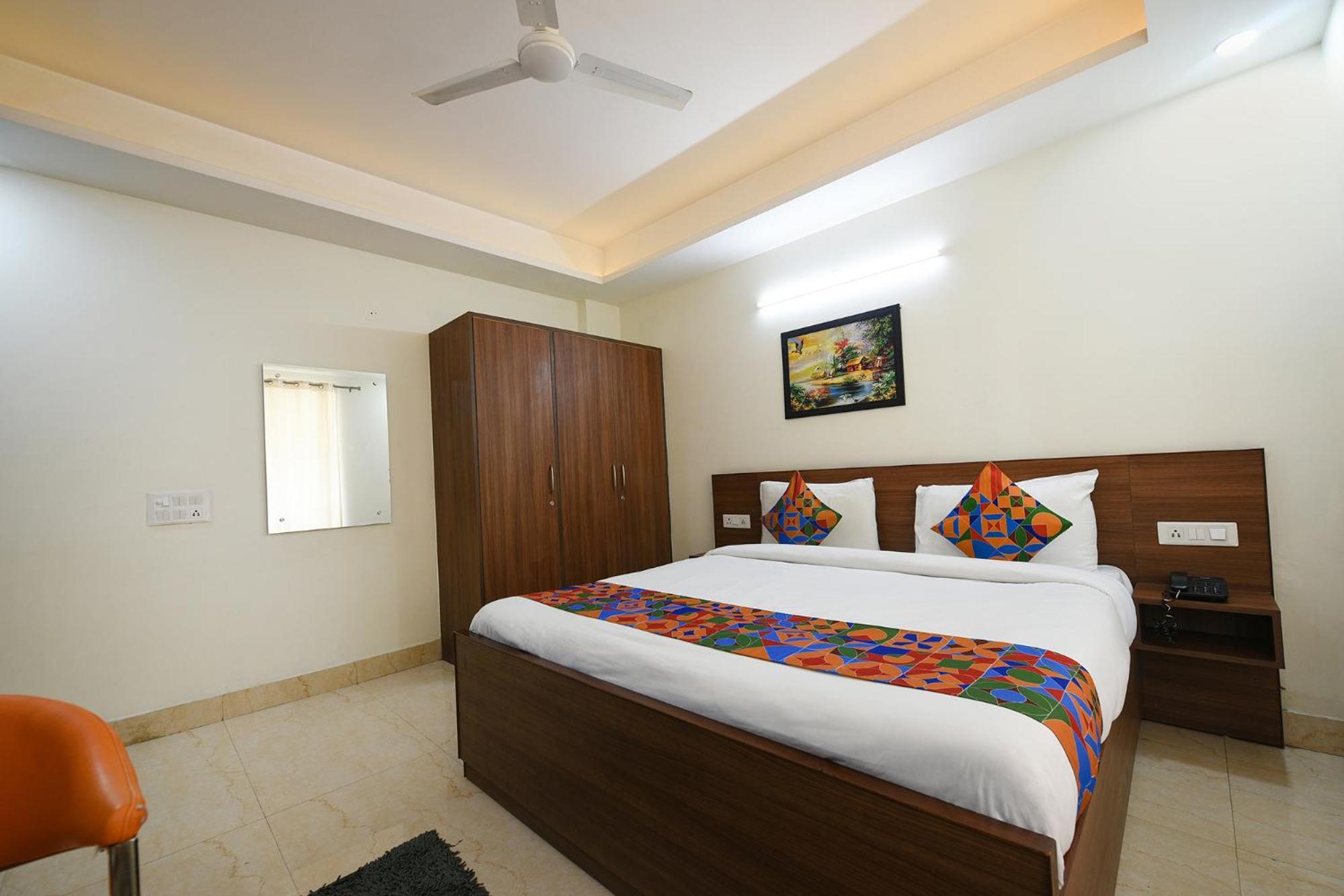 FabHotel Rainam Gurgaon Exterior foto
